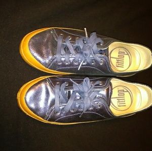 Metallic blue lace up sneakers leather